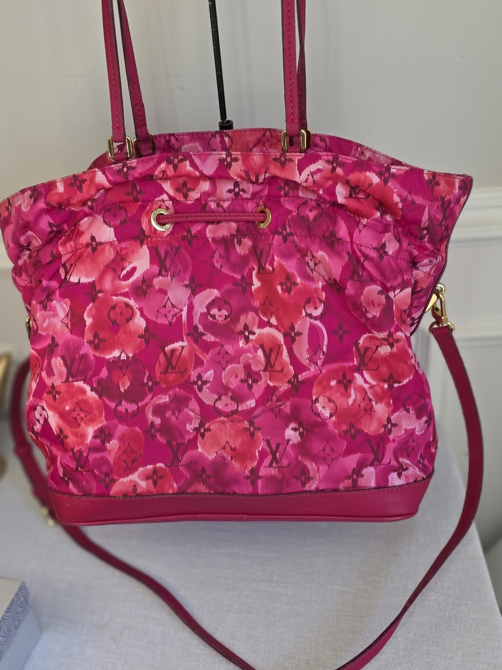 Louis Vuitton Noefull MM Ikat Monogram bag in the Indian Rose colorway - Picture 6 of 16